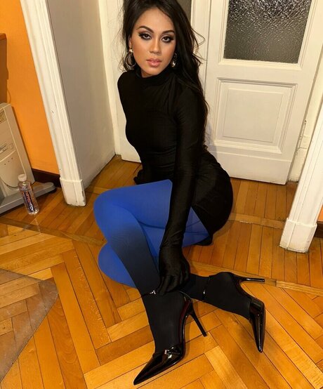 femmes au foyer uniquementfans art photos