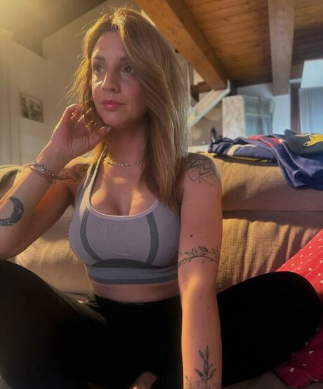 gros cul gros seins onlyfans haut de gamme images