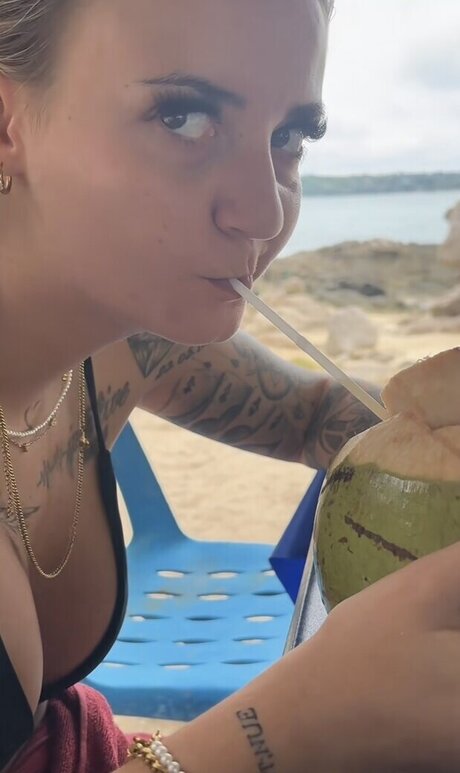 ébène ssbbw onlyfans sexy photos