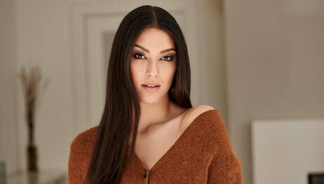 Rebecca Mir étoile magnifique photos