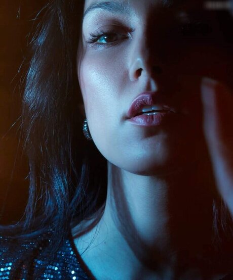 Rebecca Mir étoile xxx collection