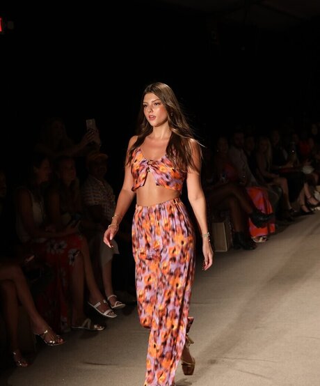 NickieNaughty modèle gratuit collection