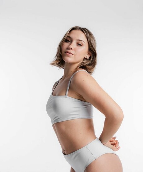 Valentina Borelli star du porno gratuit des photos