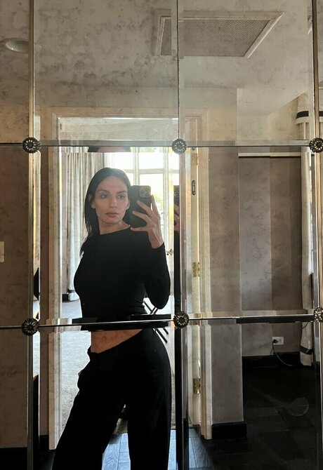 déshabillage onlyfans xxx érotique photos