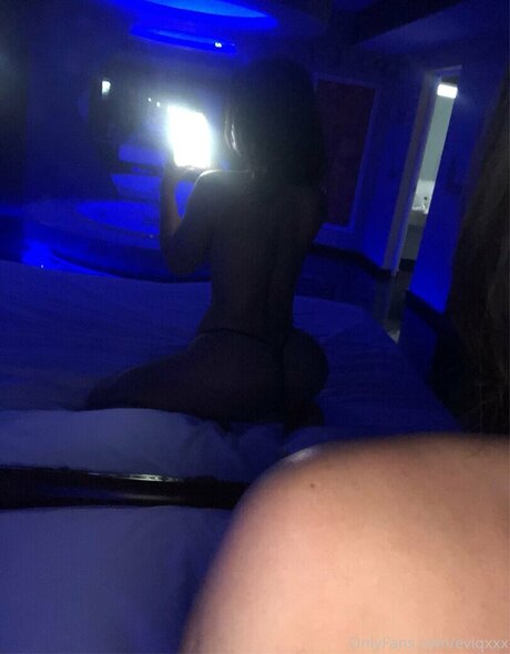 Emma Iris nus étoiles photos