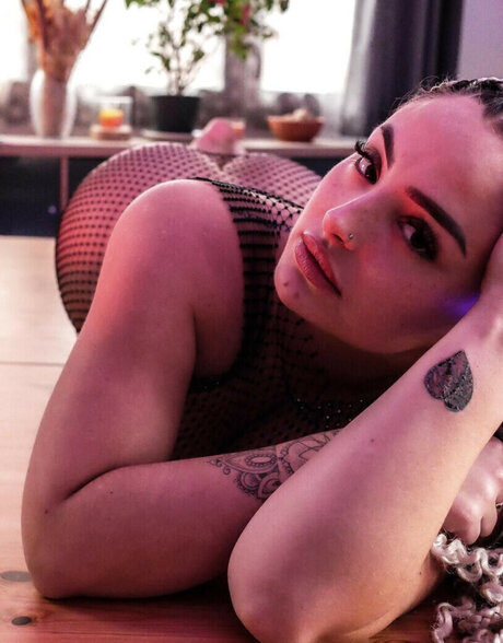 Blanchesucre actrice nue archive