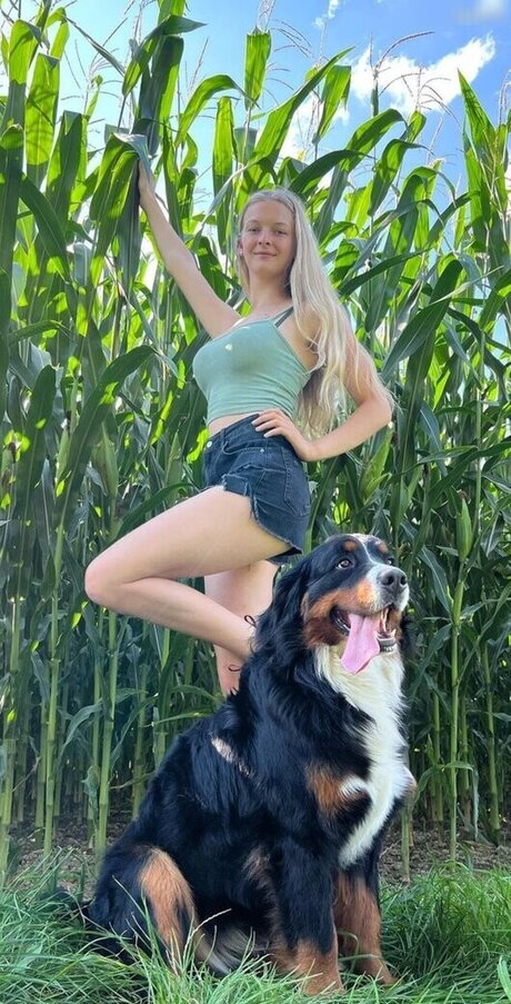 fans de célébrités uniquement belle chaude image