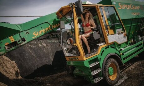 Paulas Landleben modèle pornographique des photos