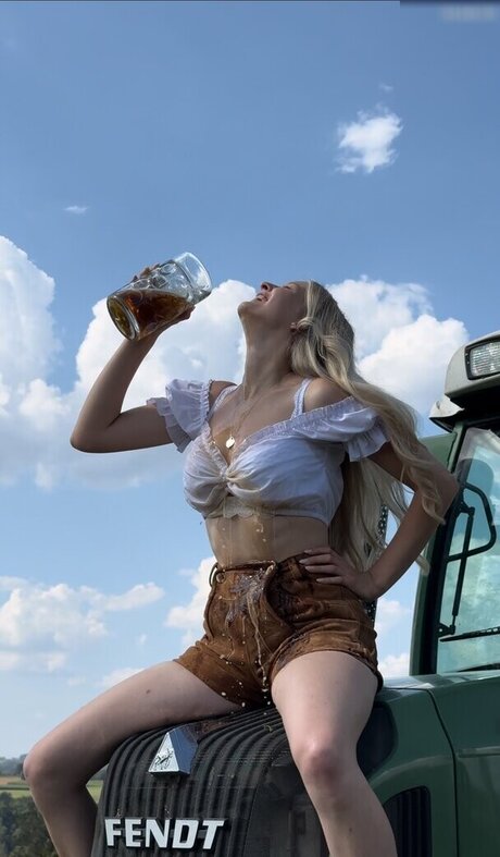 Paulas Landleben étoile érotique photo