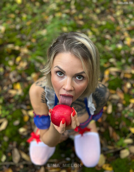 Lina Melon xxx star du porno galerie