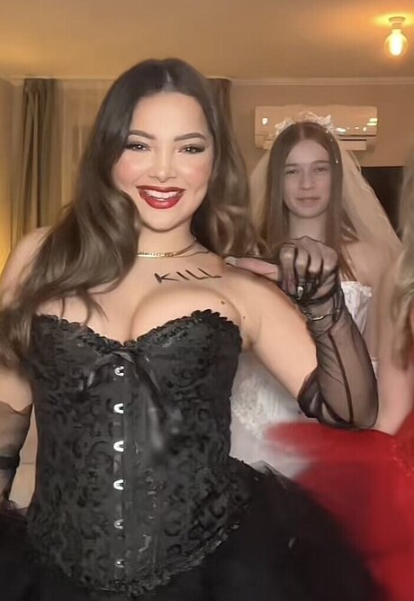 Silan H seyinoglu jolie actrice galeries