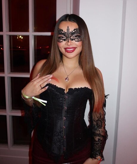 Silan H seyinoglu étoile sexy des photos