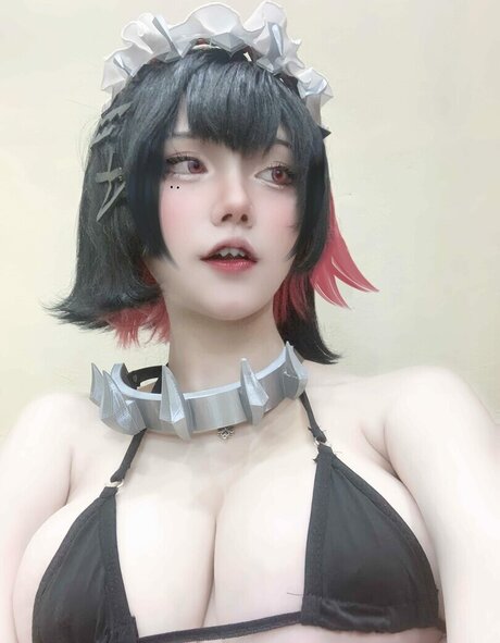 entraînement en salle de sport uniquement pour les fans nu exclusif photo