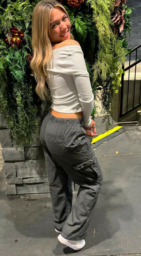 cierrabrickley modèle hd des photos