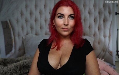 NinaNiceTV belle star du porno photos