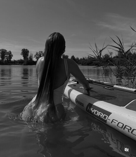 Jasmin Eller actrice sexy galerie