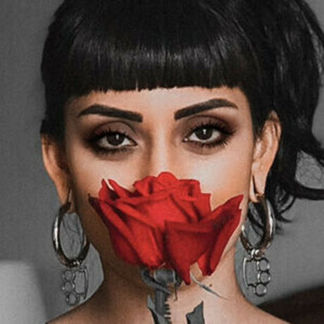 Caroolpaanic étoile érotique img