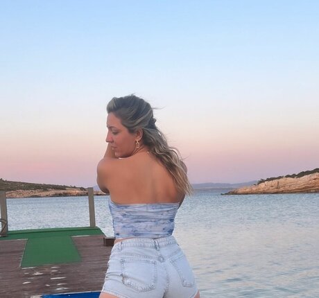 plage milf onlyfans pornographique xxx galeries