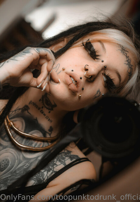 st hell xxx étoile img