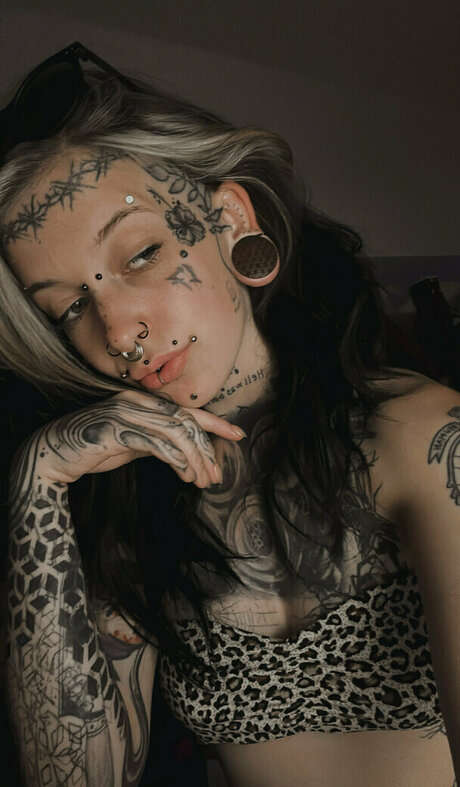 st hell nus star du porno photo