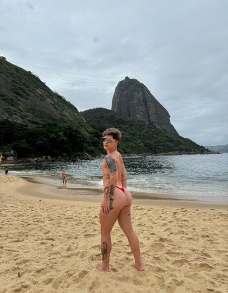 Haroldcdalves actrice de sexe galerie