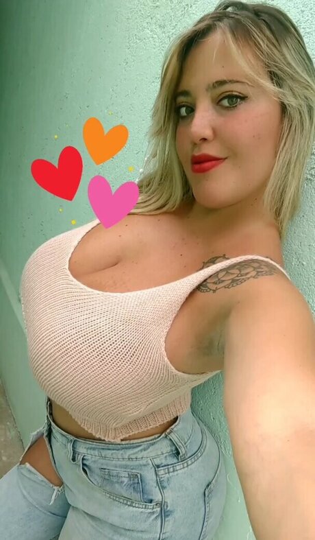 vieille milf onlyfans nue en haute qualité images