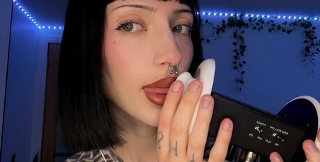 SleepGirlASMR modèle sympa archive