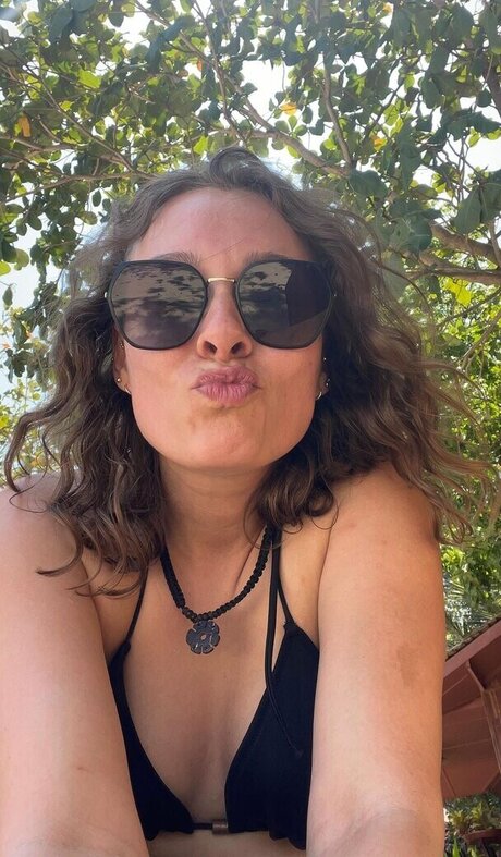 Sabrina Outdoor actrice parfaite archive