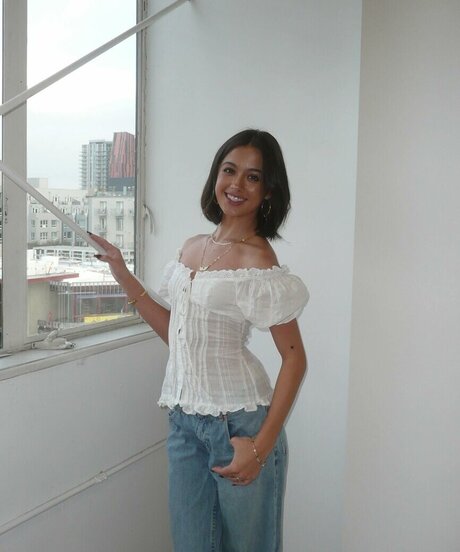 Lauren Avelina étoile adulte archive