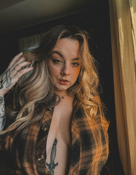 goldenhourgal modèle porno image