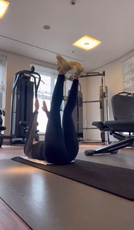 entraînement nu onlyfans chaud et sexy collection