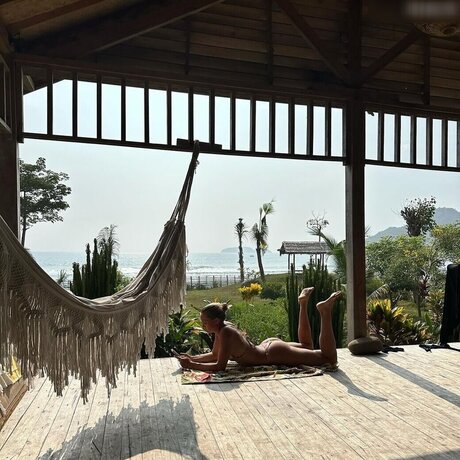 Pia Stutzenstein star du porno nue collection