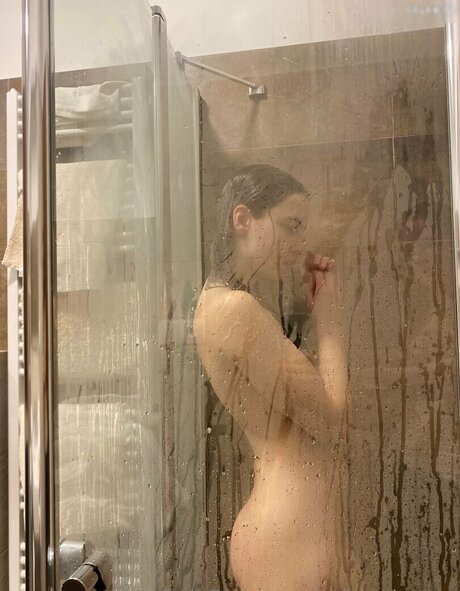 Sophie Klein star du porno exclusive img