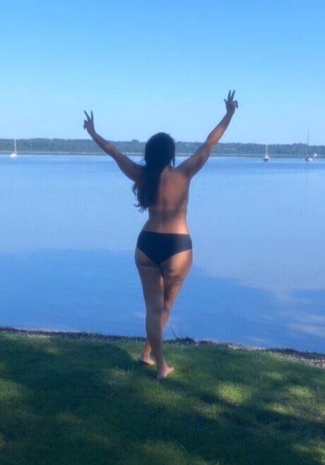 entraînement nu onlyfans nu pornographique des photos