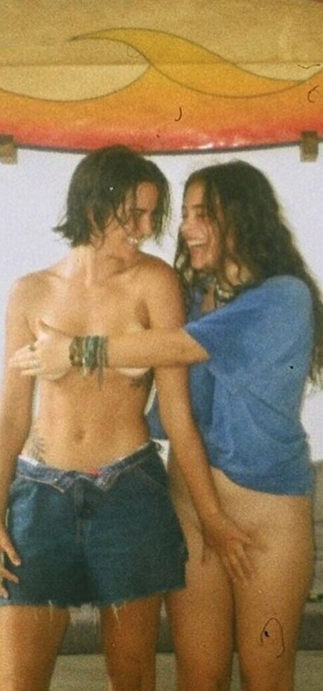 Leonie Buchegger jolie star du porno img