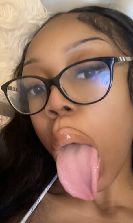 prettypetitepricey haut étoile galeries