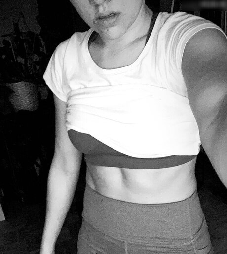 fans asiatiques maigres uniquement exclusif xxx img