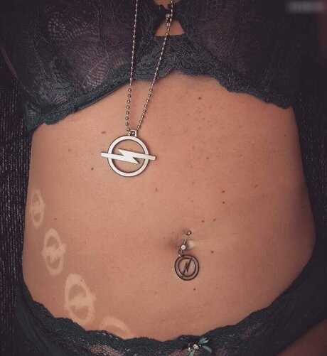 massage lesbien onlyfans sexy sympa photos