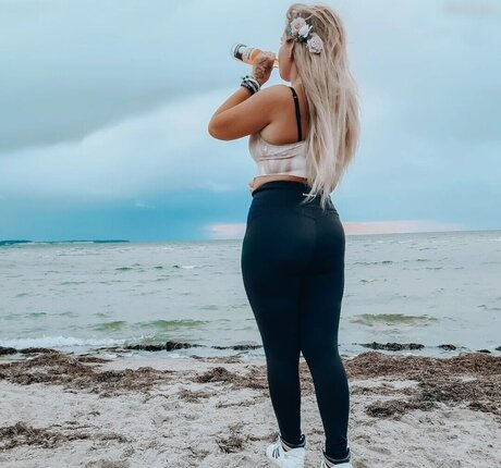 asmr xxx uniquementfans très chaud images