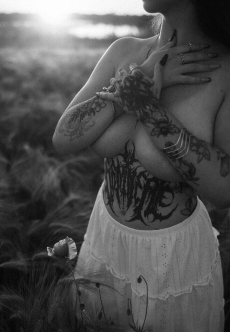 fans noirs uniquement parfait exclusif img