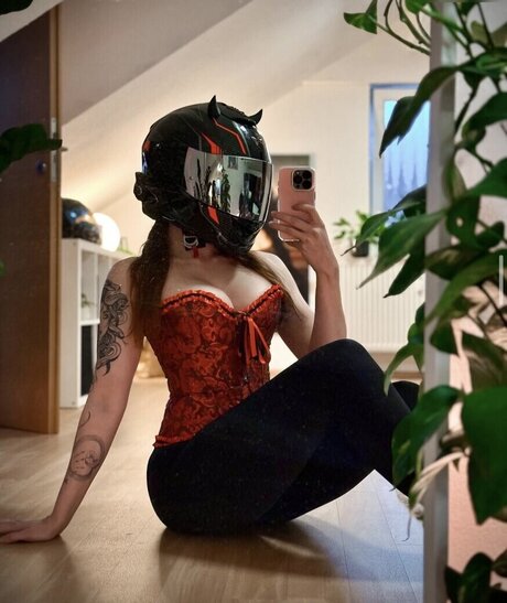 kimi__te star du porno photo