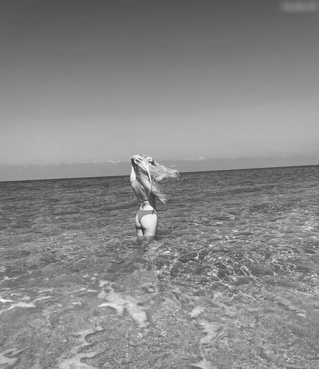 juliii fnk beau modèle archive