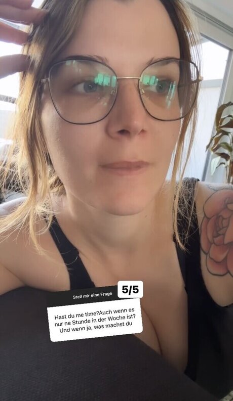 Jovlekaline actrice artistique photo