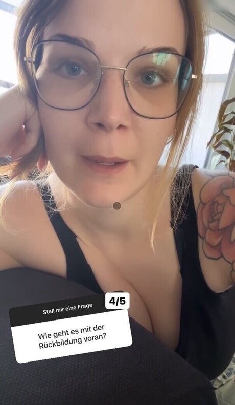 Jovlekaline modèle pornographique img