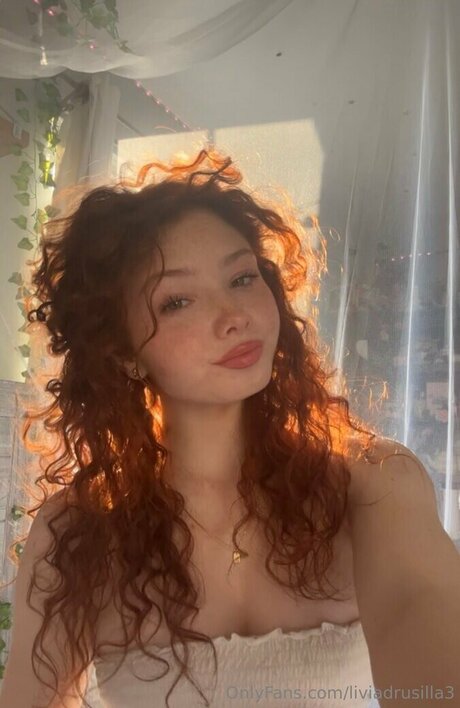 Livia Paige étoile hd galeries