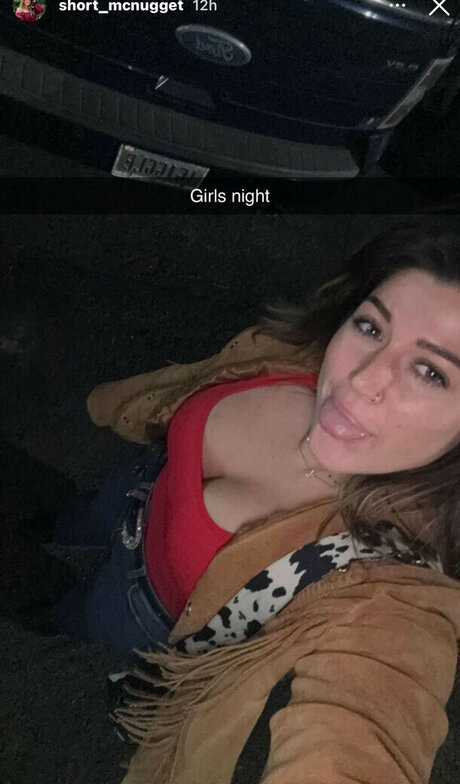 Short Mcnugget actrice hd galeries