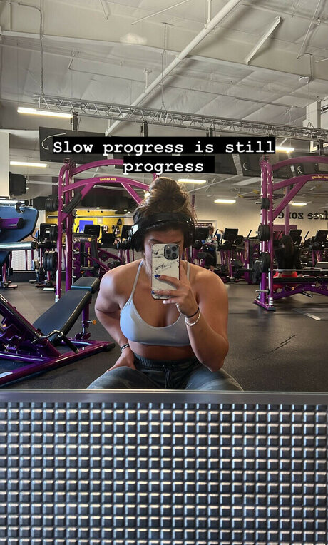 Short Mcnugget modèle nu photos