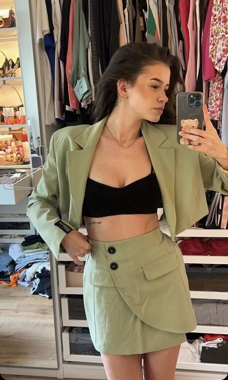 L a Elui actrice de grande qualité archive