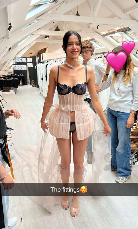 pieds de grand-mère uniquementfans sexe gratuit img