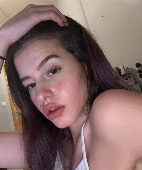 L a Elui star du porno belle galerie